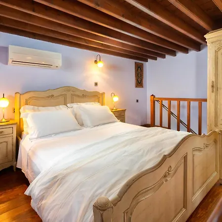 Residenza Maria Líndos